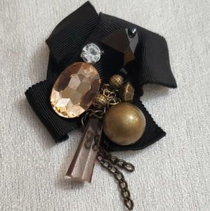 LOFT Black Ribbon Rhinestone Pin Brooch #452